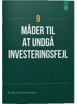 Et mørkegrønt bogomslag med titlen "Ni måder til at undgå investeringsfejl". Fisher Investments' logo står nederst på omslaget.