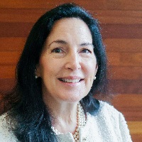 Senior Investment Counselor Lora Leavenworth